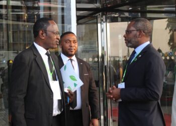 Mbaga Obiang Lima reconoce gustosamente el esfuerzo brindado por la Oficina De Seguimiento y Control de Proyectos en la FEDE