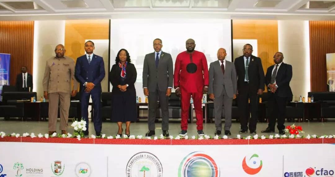 Celebración del Segundo Foro Sectorial para las Economías Amarilla y Digital con la participación del Banco Mundial